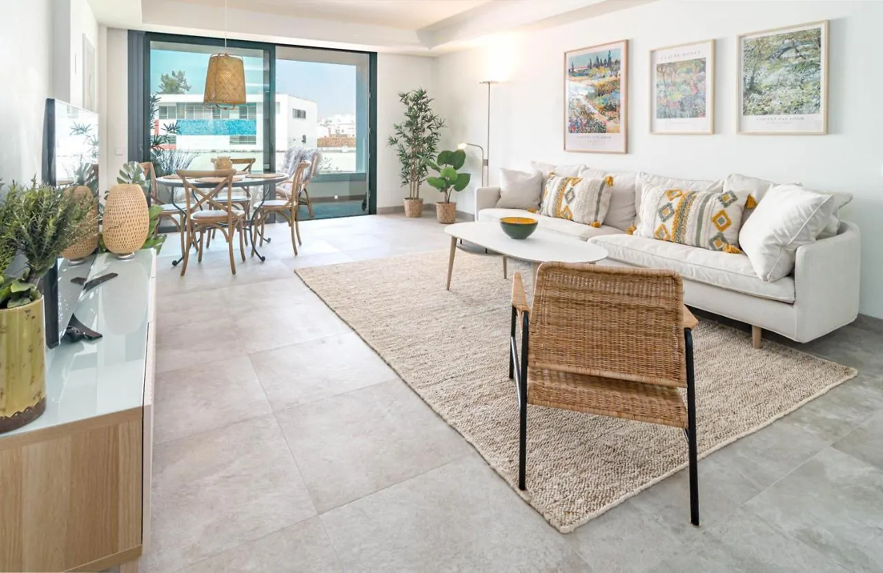Inf32J- Lovely City Apartment Close To Beach Estepona 0*,